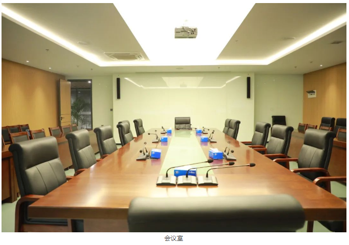 深圳市龍華區(qū)人力資源服務產業(yè)園高...